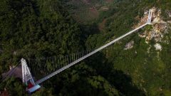 Dünyanın en uzun cam köprüsü; Beyaz Ejder