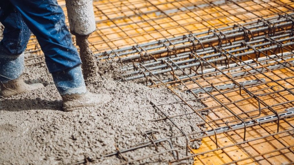 Sıcak ve soğuk havada beton dökümü: Avantajlar ve riskler